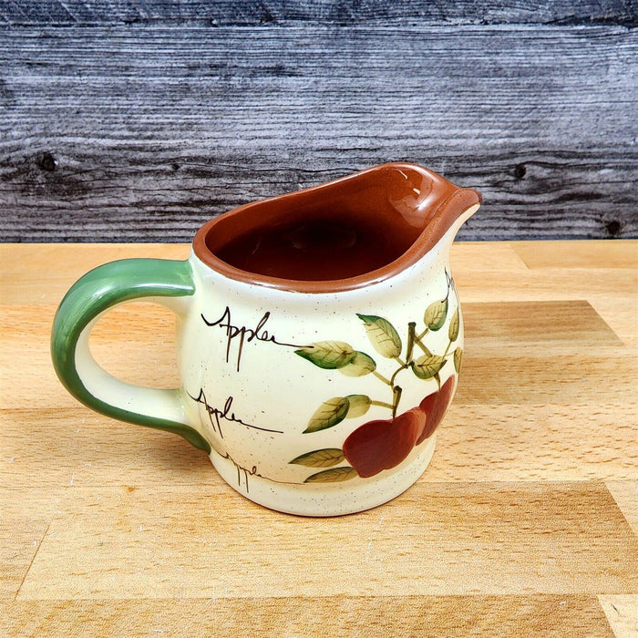 Apple Orchard Creamer and Sugar Bowl Set by Home Interiors