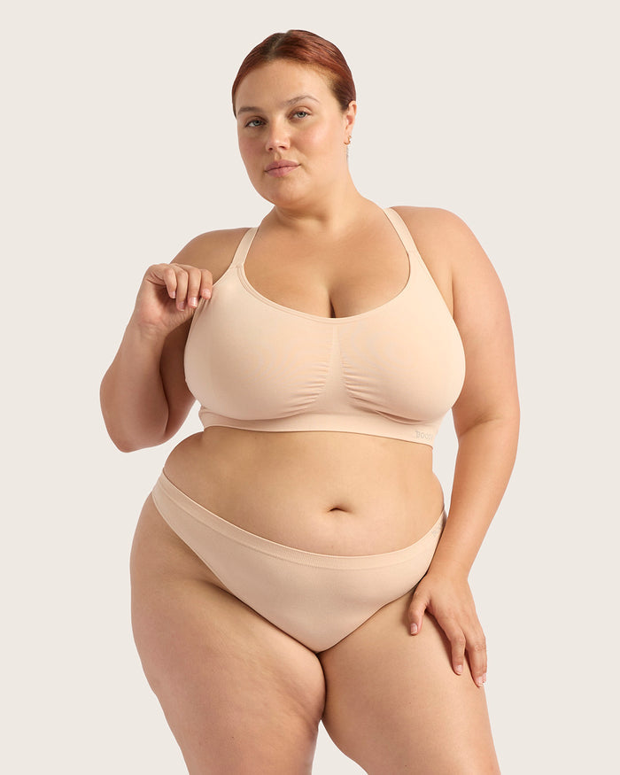 Full Bust Wireless Racerback Bra - Shell