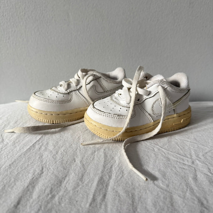 Nike / Air Force 1 / Running Shoes / US6