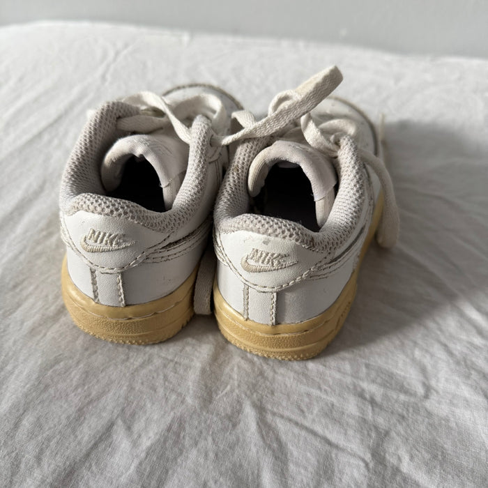 Nike / Air Force 1 / Running Shoes / US6