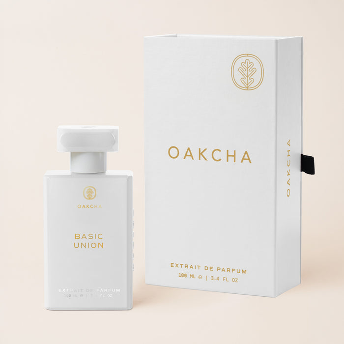 Basic Union Extrait de Parfum bottle next to its box
