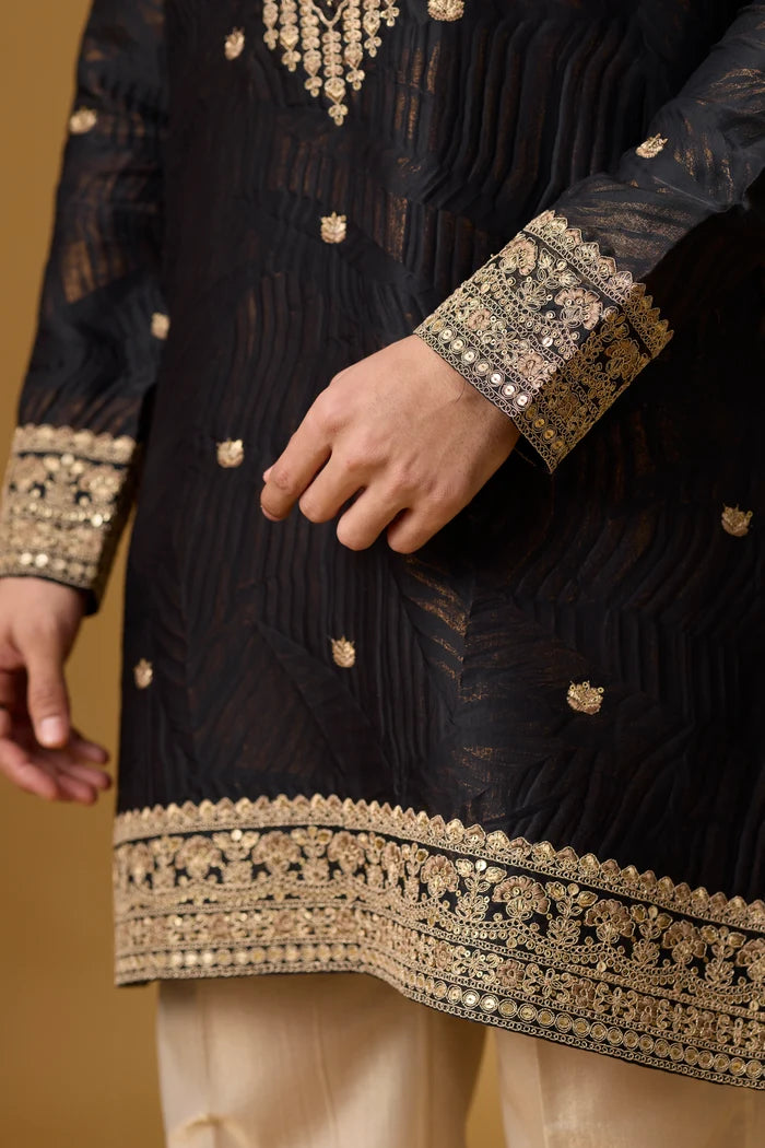 Black Kurta Set for Men – Festive & Wedding Ethnic Wear | Mahavir NX