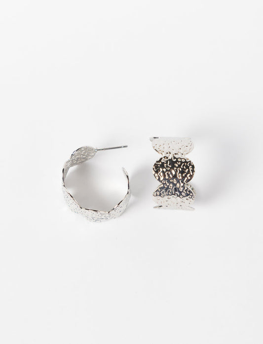Boucles d’oreilles texturées pour femme