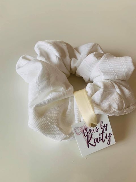 Bows by Kaity Jumbo  Scrunchies