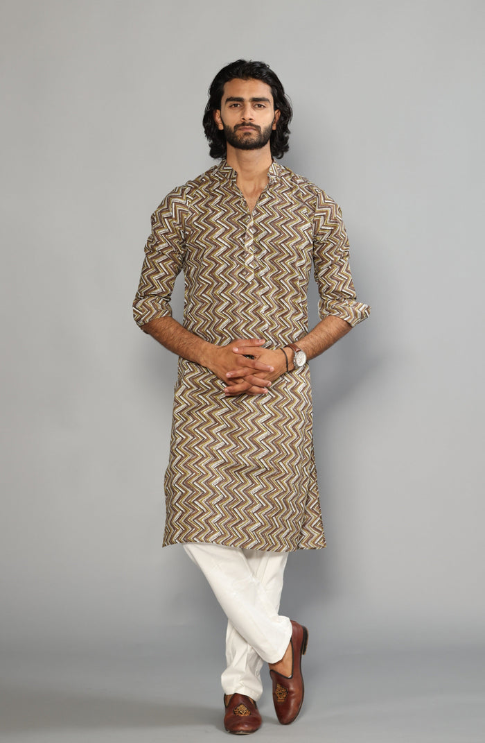 Cedar Brown Zigzag Printed Sanganeri Kurta Pyjama Set
