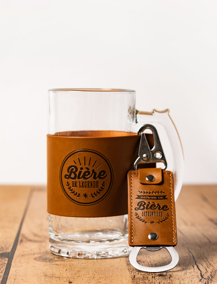 Chope en verre et décapsuleur