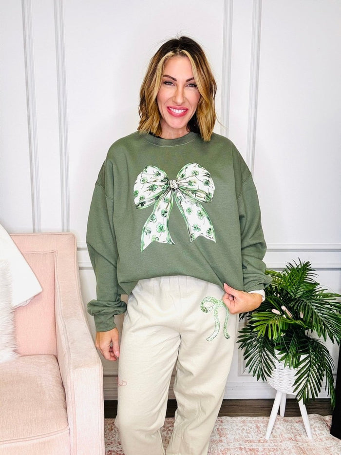Clover Bow Graphic Pullover - FINAL SALE - Macoma Boutique555 Presales