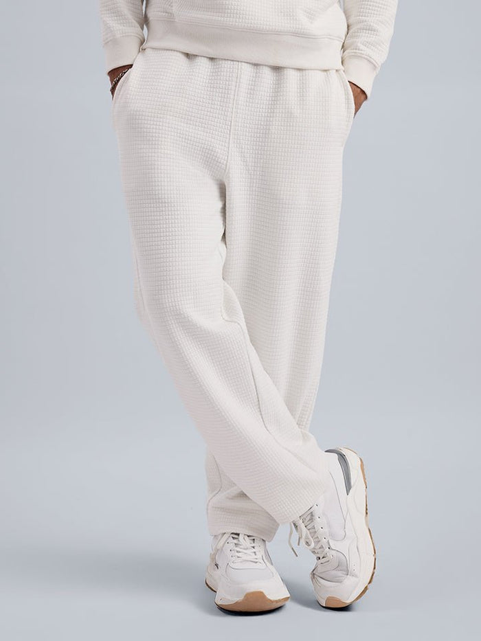 Cove-Nest White Knitted Winter Co-ord Set