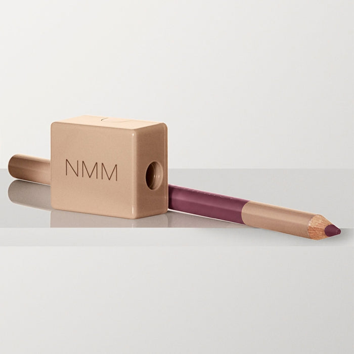 No Makeup Makeup Creme Classic Lip Pencil in Plum with sharpener