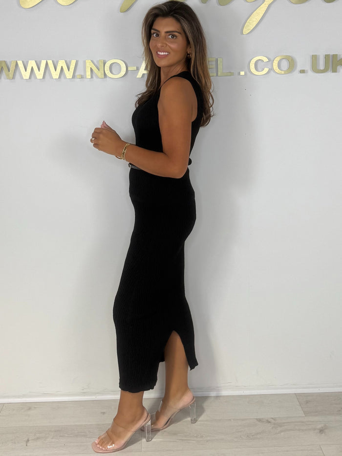 Crinkle V-Neck Sleeveless Top & Midi Skirt Co-ord (2 Colours)