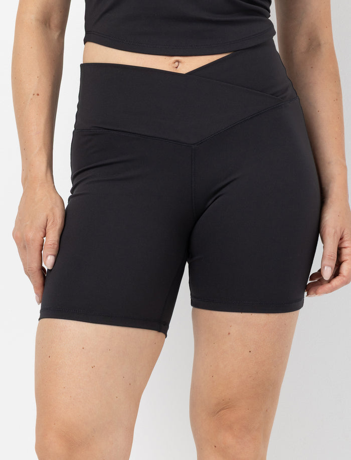Cuissard de sport à taille croisée pour femme