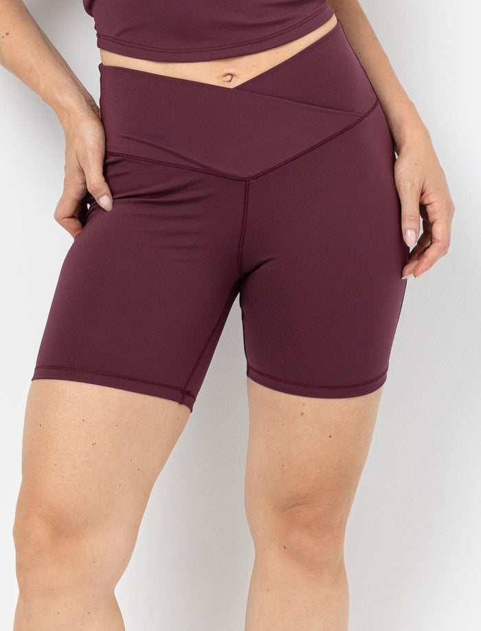 Cuissard de sport à taille croisée pour femme