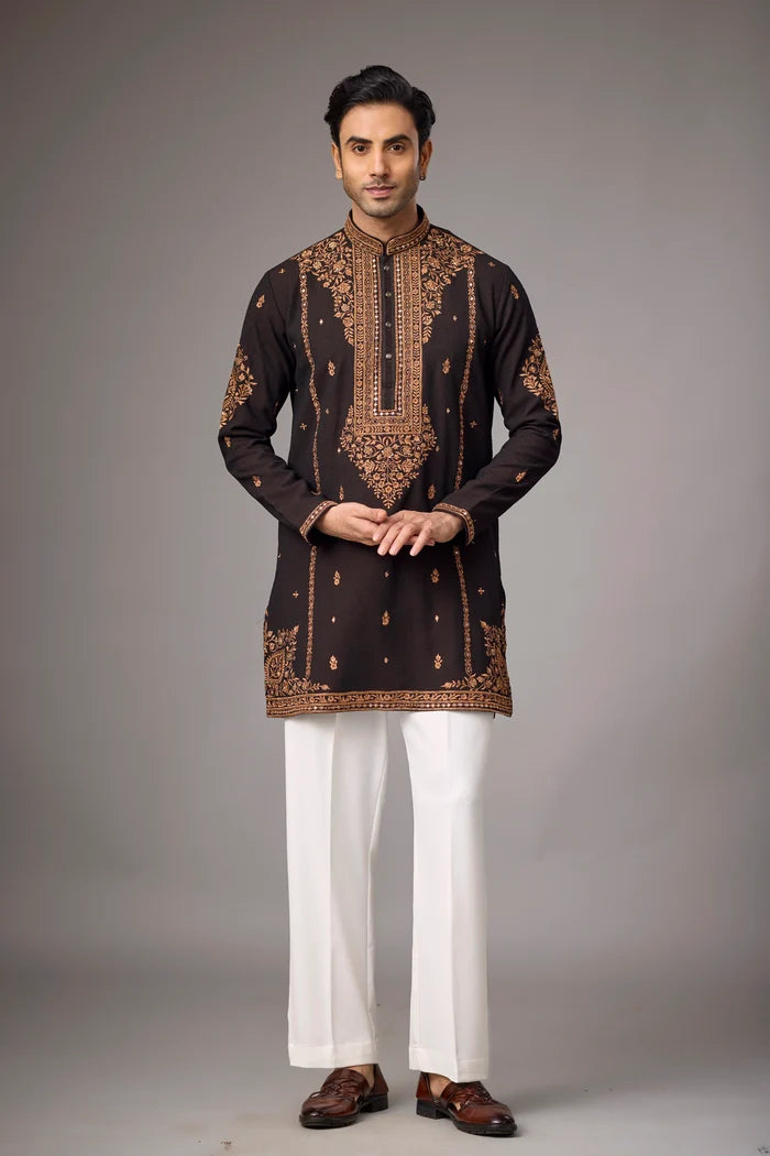Luxury Ethnic Wear for Men – Regal Floral Embroidered Kurta Set | Mahavir NX