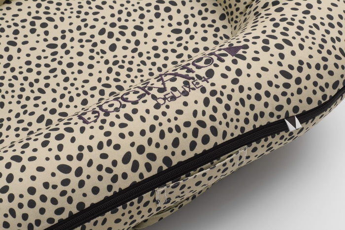 DELUXE+ DOCK || Painted Spots