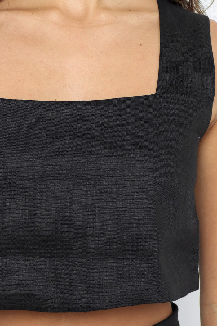 Petal and Pup USA TOPS Devlin Top - Black