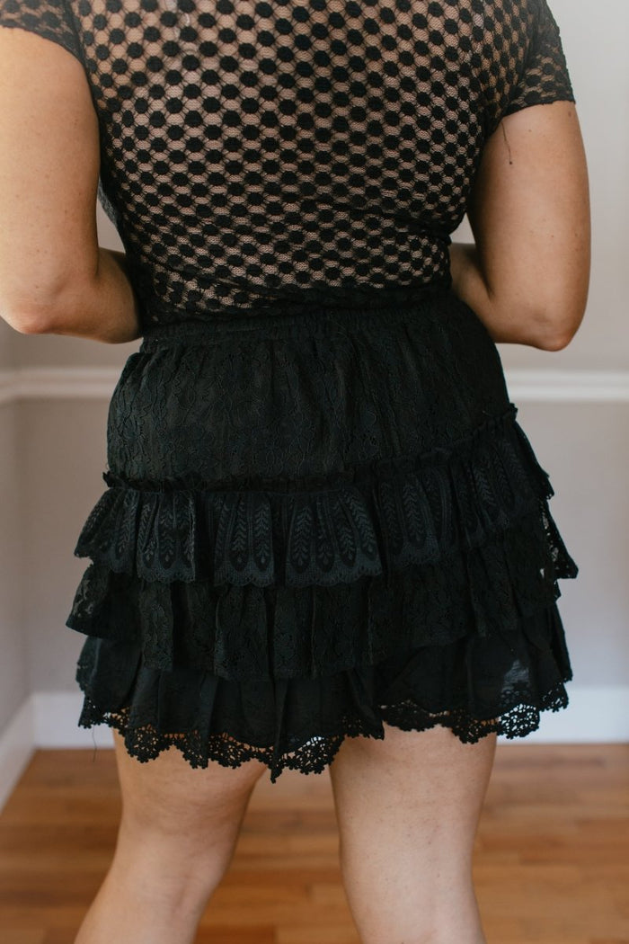 Femme Noir Ruffle Shorts - Macoma Boutique180 Shorts