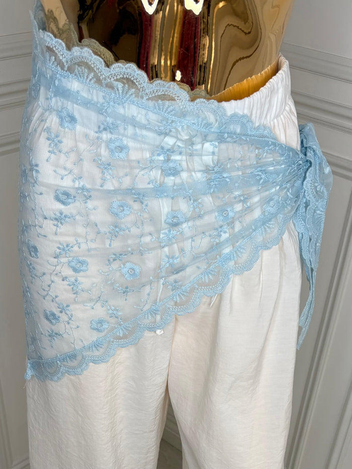 Floral Lace Scarf (4 Colours)