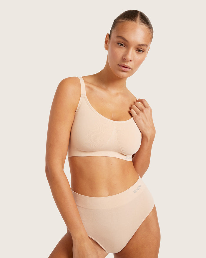 Full Bust Wireless Bra - Shell