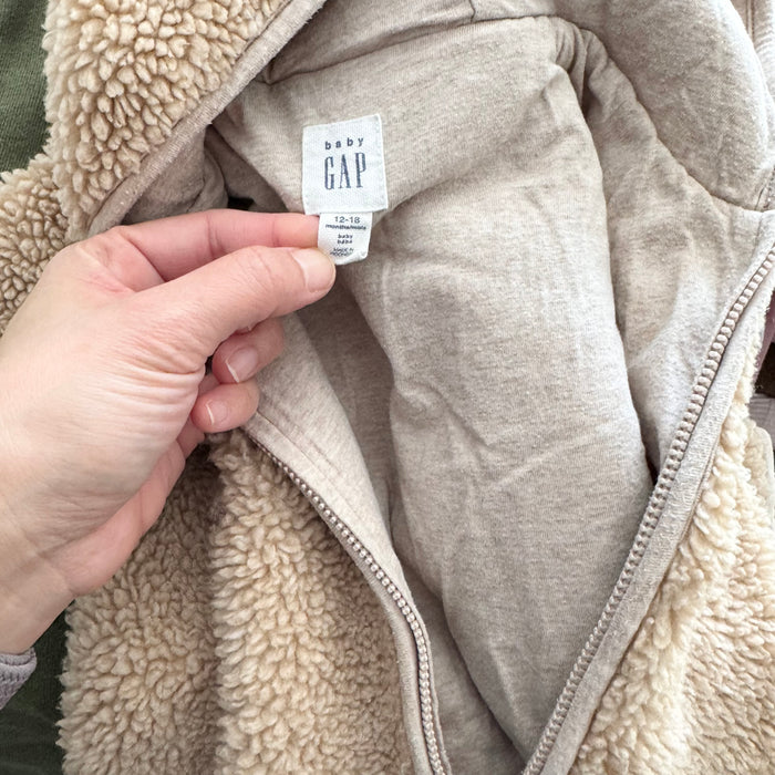 Gap	/ Beige sherpa suit / 12-18M