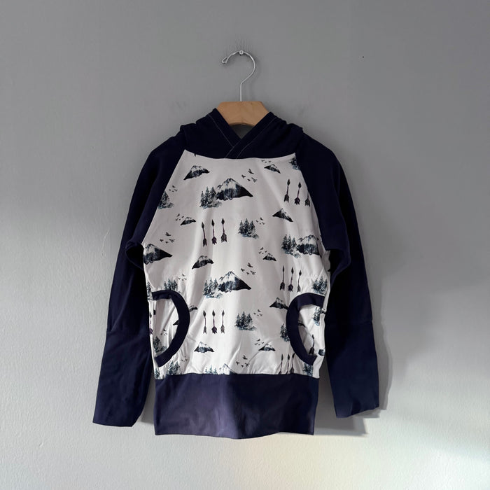 Handmade / White x navy grow with me hoodie / 3-5T