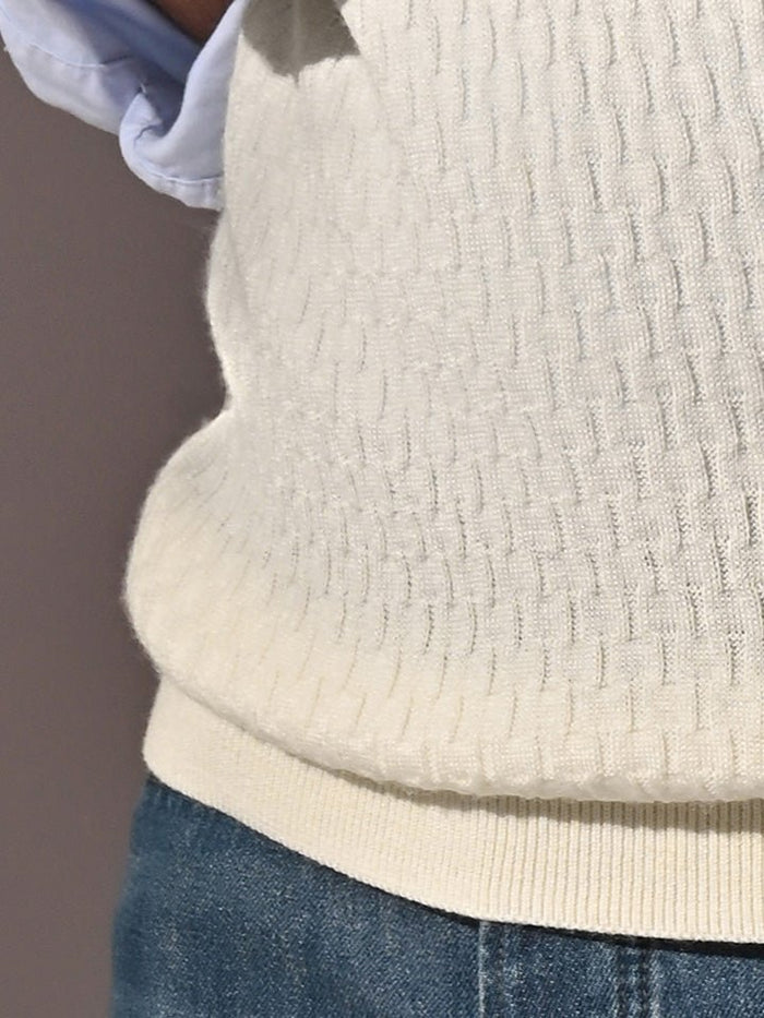 Haze White V-Neck Sleeveless Sweater