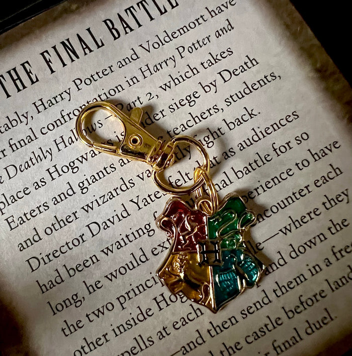 Hogwarts Crest Collar Charm