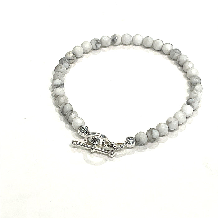 Howlite Gemstone Beaded Bracelet