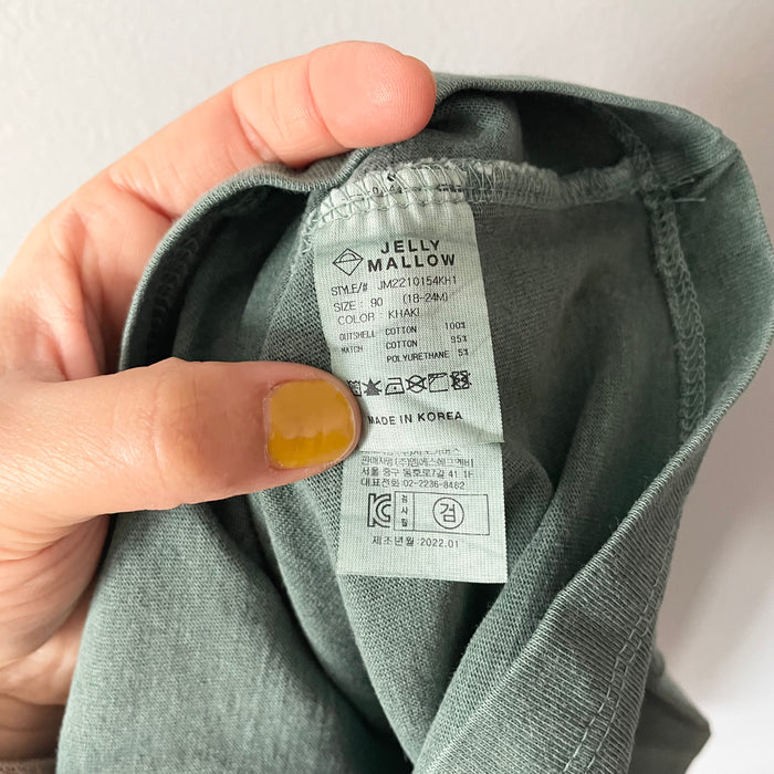 Jellymallow / Green T-shirt / 18-24M - Brand new