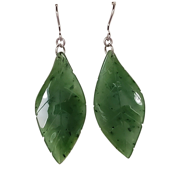 Green leaf-shaped jade earrings