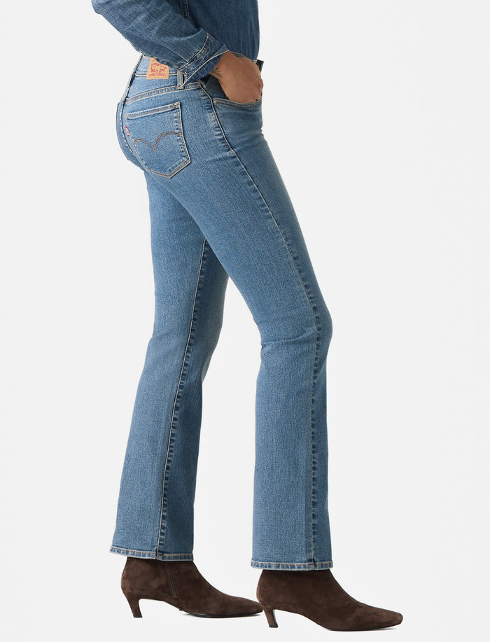 Jean semi-évasé