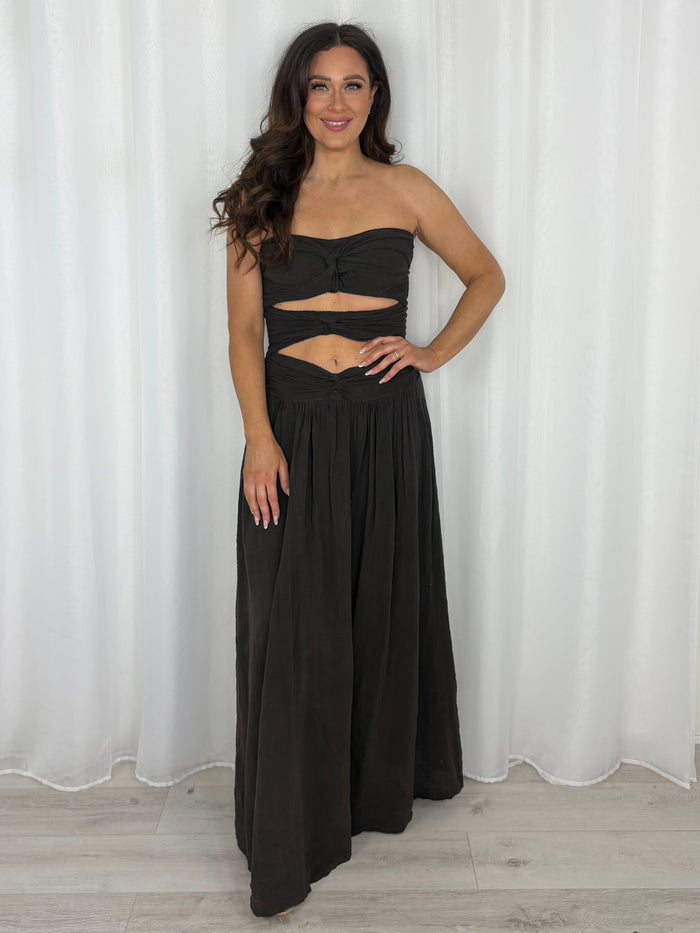 Knot Front Detail Bandeau Maxi Dress (5 Colours)