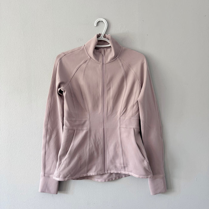 Lululemon / Light purple active zip up top / Women 8