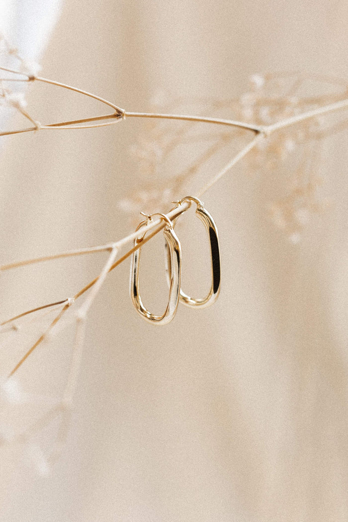 Petal and Pup USA ACCESSORIES Mae Earrings - Gold One Size