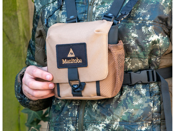 Manitoba Binocular Chest Case With Harness - Tan