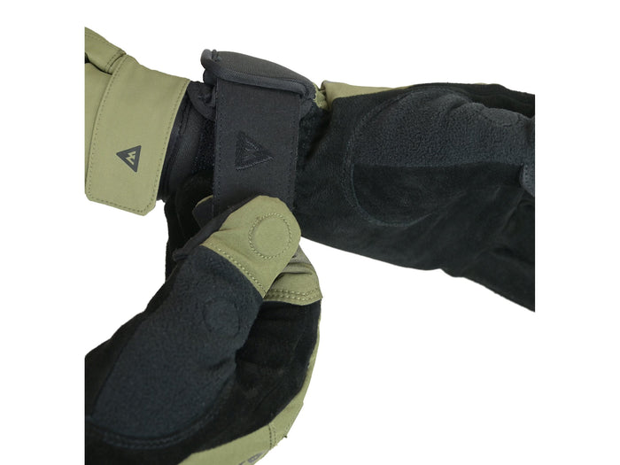 Manitoba Expedition Thermal Fitted Gloves - Green/Black