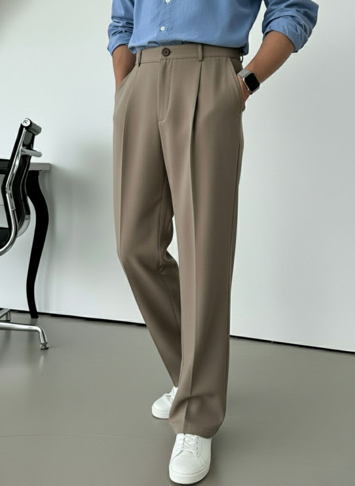 Men's Brown Relaxed Fit Pleated Trousers