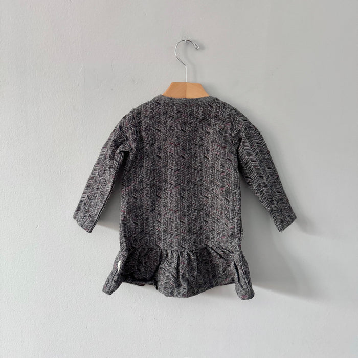 Miles baby / Dark grey crew dress / 18M