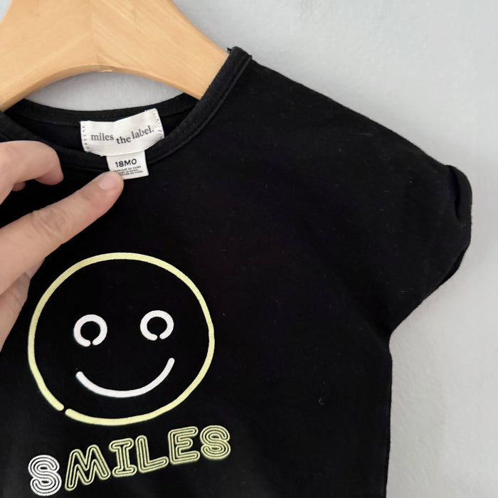 Miles the label / Black x smile T-shirt / 18M