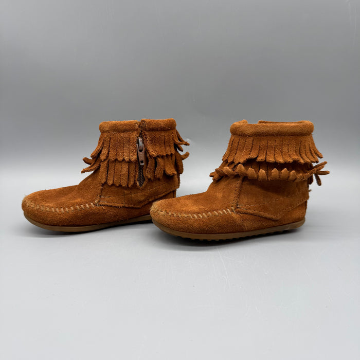 Minnetonka / Moccasins / US8