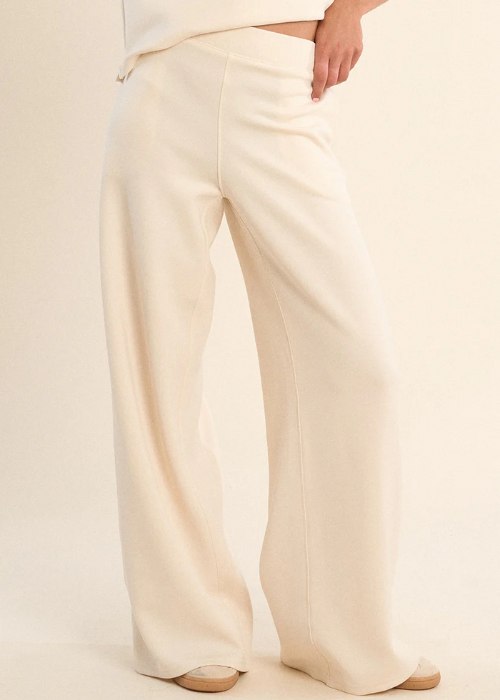 monalisa jogger pants offwhite Molly bracken spring butter soft set