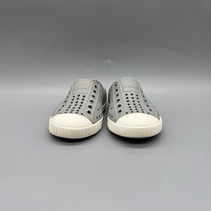 Native / Sandals / US6