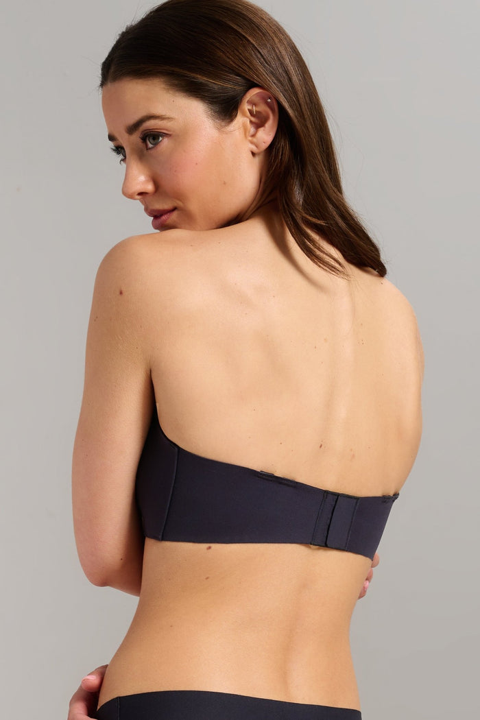 No-Show Strapless Foam Bra - Siella - Color: Black Noir