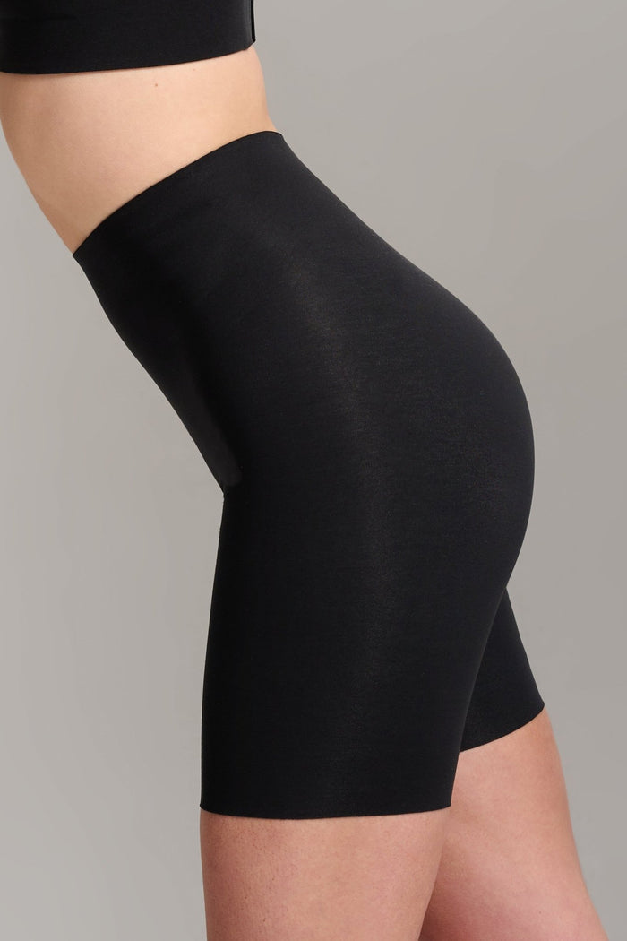 Organic Cotton No-Show Shaping Short - Siella - Color: Black Noir