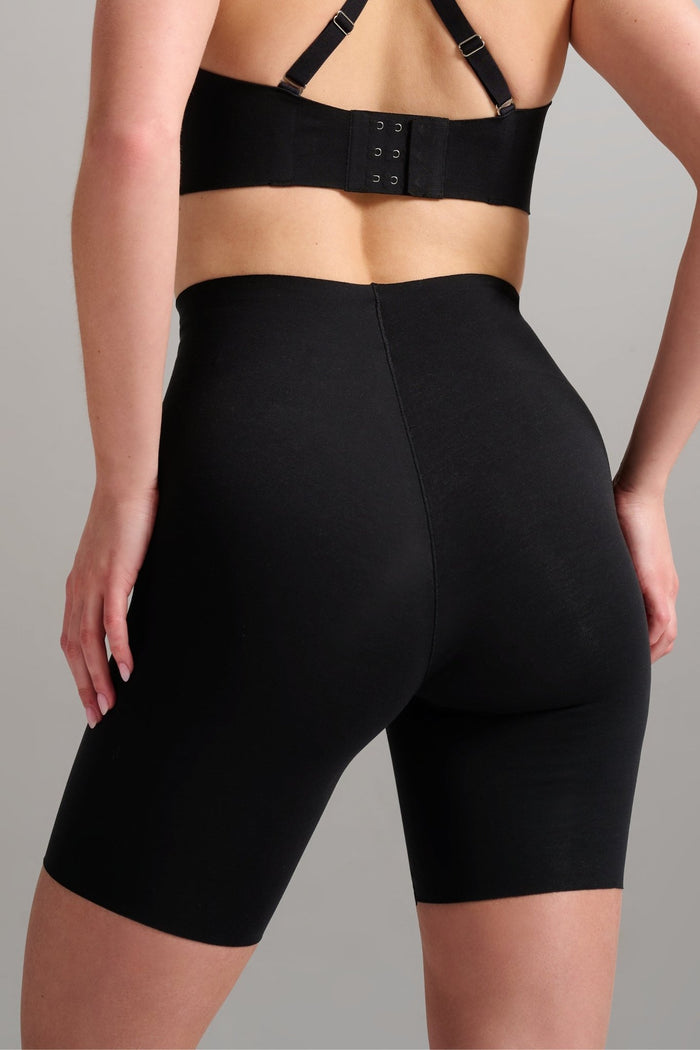 Organic Cotton No-Show Shaping Short - Siella - Color: Black Noir