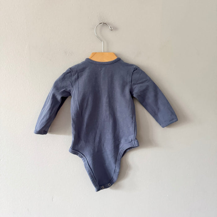 Pehr / Smokey blue onesie / 3-6M