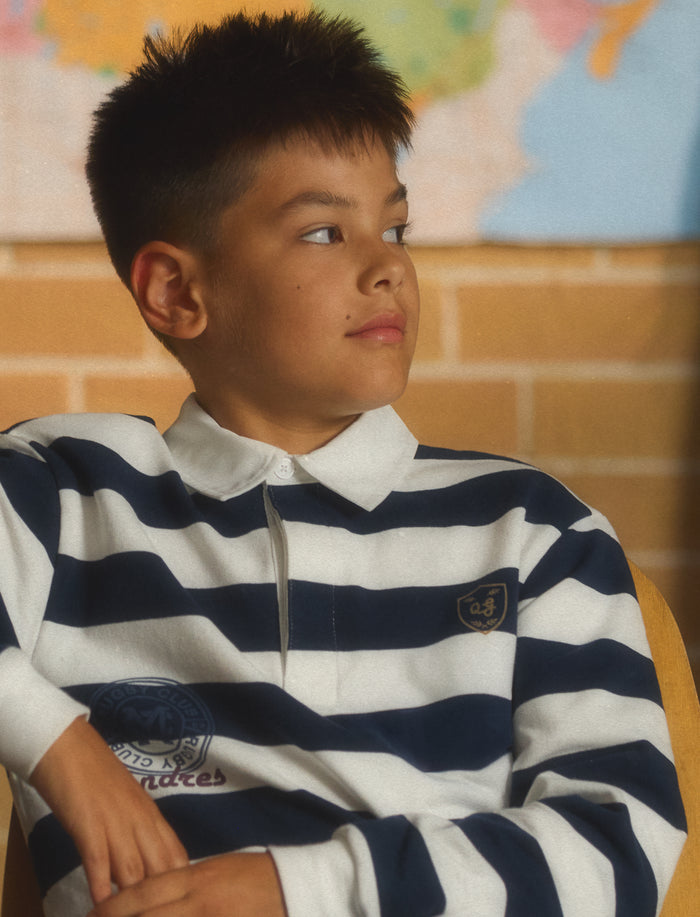 Polo imprimé à l’avant à manches longues pour garçon