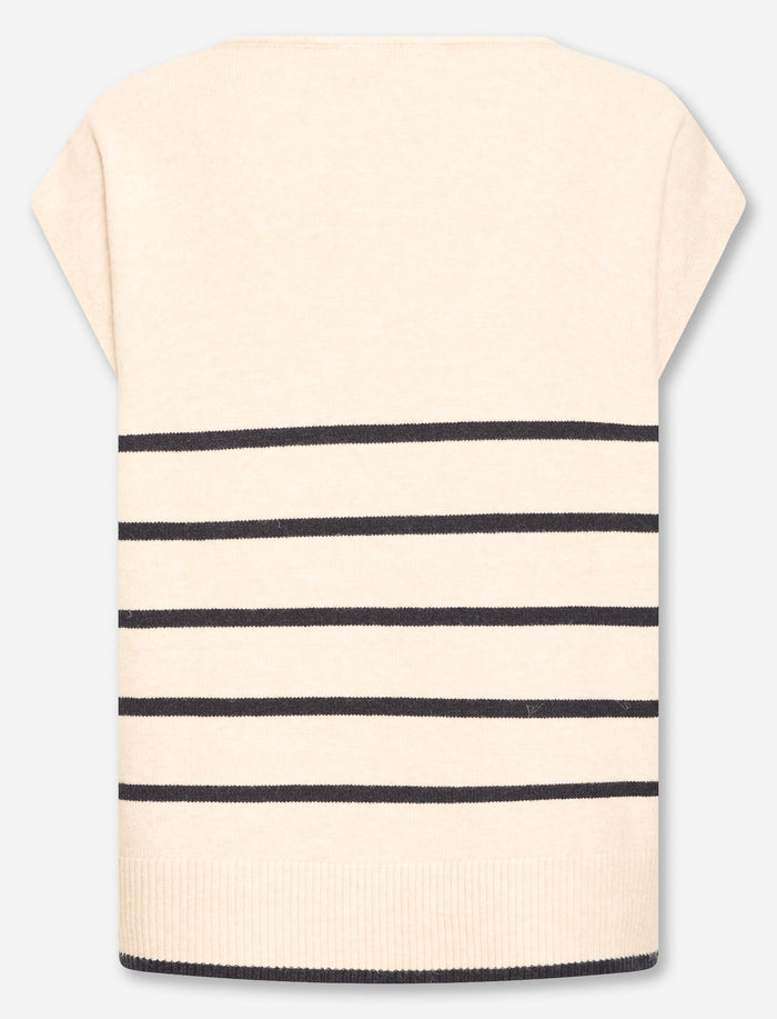 Poncho en tricot rayé