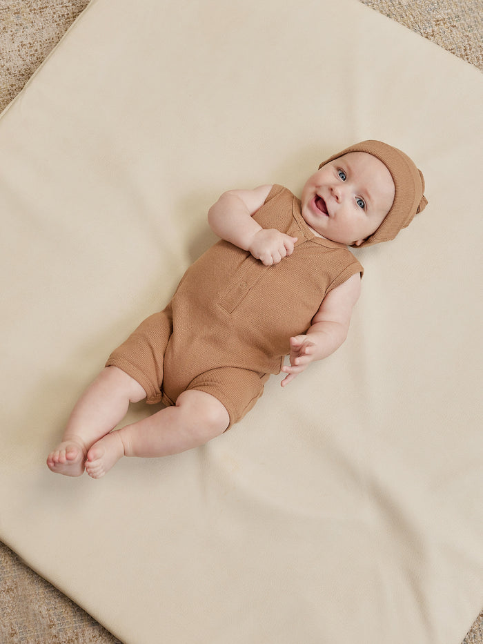 Quincy Mae Ribbed Henley Romper - Clay