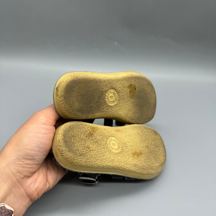 Salt Water / Sun-San Sailor sandals / US8