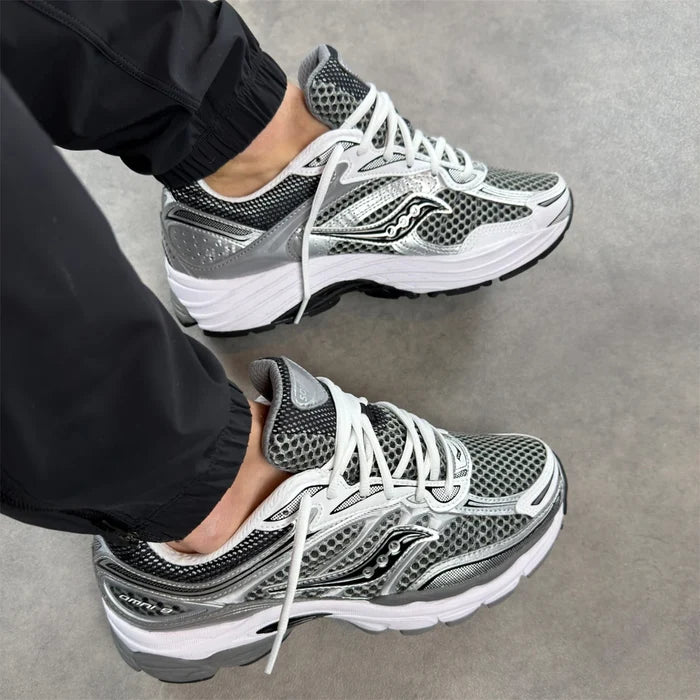Saucony Pro Grid Omni 9 Silver